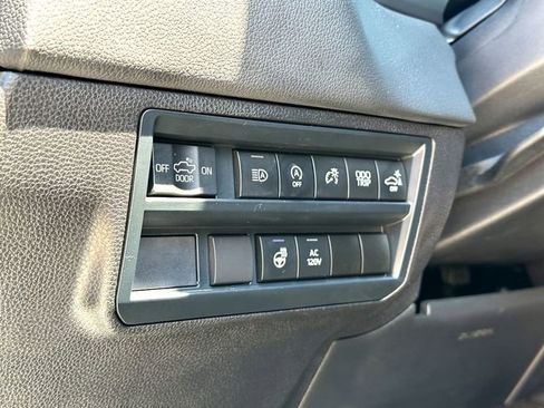 Used 2024 Toyota Tundra Limited RWD image 17