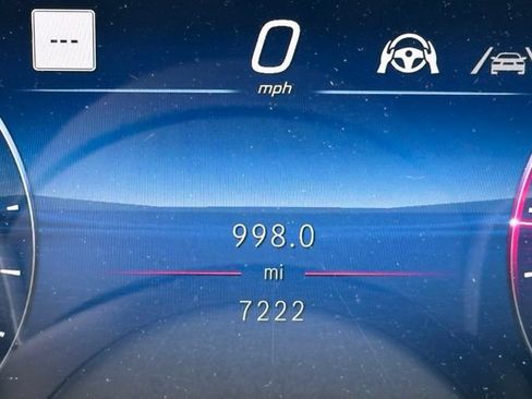 Used 2025 Mercedes-Benz E 350 4MATIC Sedan image 19