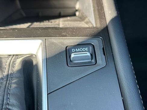 New 2025 Nissan Kicks SV w/ SV Premium Package image 17