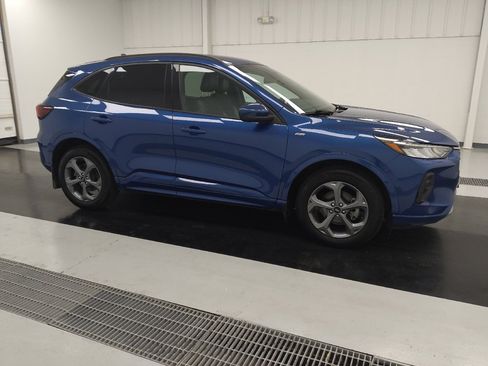Used 2023 Ford Escape ST-Line Select w/ Tech Pack #1 AWD/4WD image 11