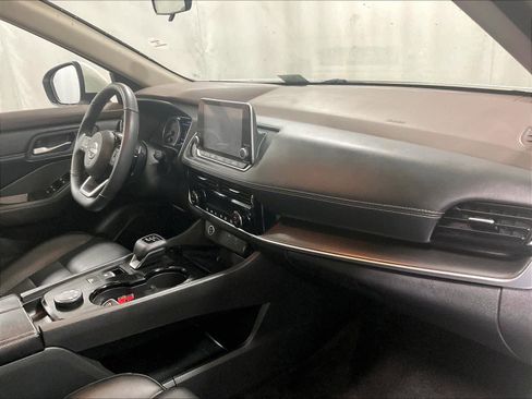 Certified 2023 Nissan Rogue SV w/ SV Premium Package image 14