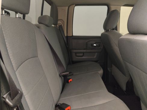 Used 2016 RAM 1500 Classic SLT RWD image 19