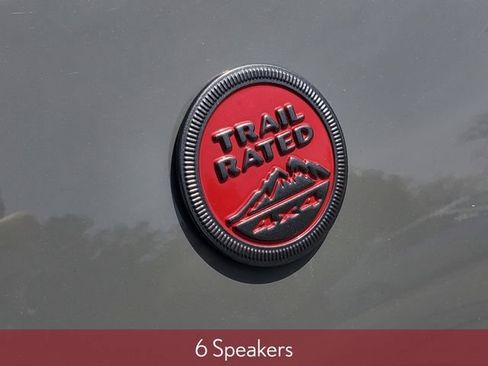 Used 2022 Jeep Compass Trailhawk w/ Sun and Sound Group AWD/4WD image 7