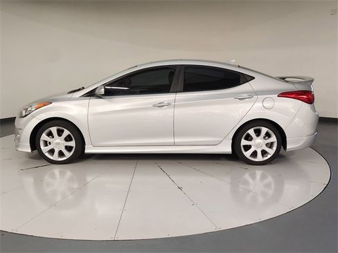 Used 2013 Hyundai Elantra Limited image 5