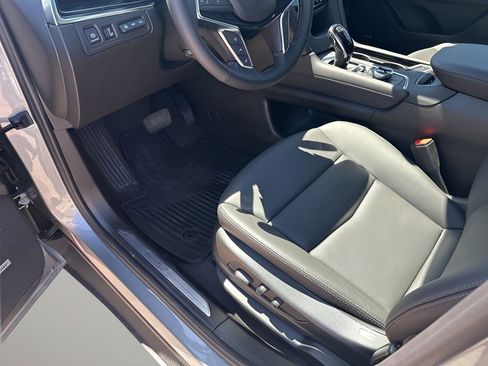 New 2026 Cadillac XT5 Premium Luxury w/ LPO, ONYX Package FWD image 32