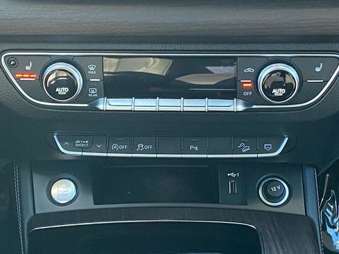 Used 2022 Audi Q5 2.0T Premium Plus w/ Premium Plus Package image 9