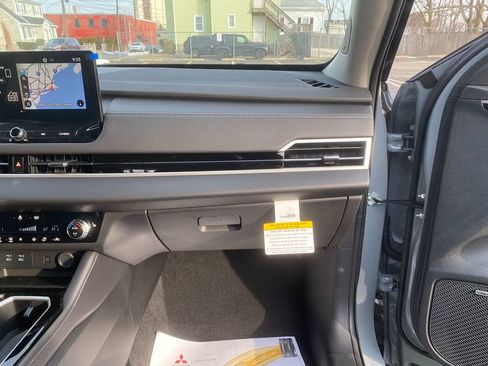 New 2026 Mitsubishi Outlander Trail Edition image 29