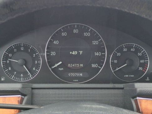 Used 2006 Mercedes-Benz E 350 Sedan image 31