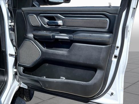 Used 2023 RAM 1500 Laramie AWD/4WD image 23