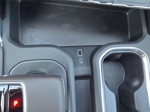 New 2026 GMC Sierra 1500 Denali w/ Technology Package image 38