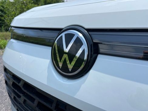 New 2026 Volkswagen Tiguan S FWD image 10