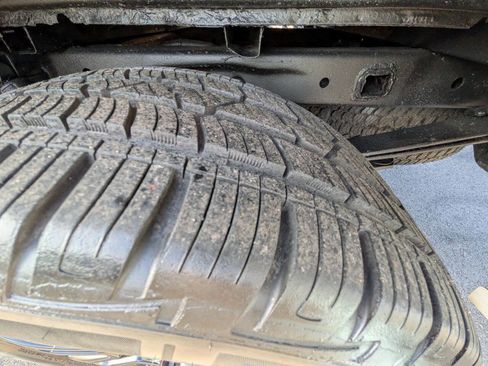 Used 2011 Ford F150 Platinum image 10