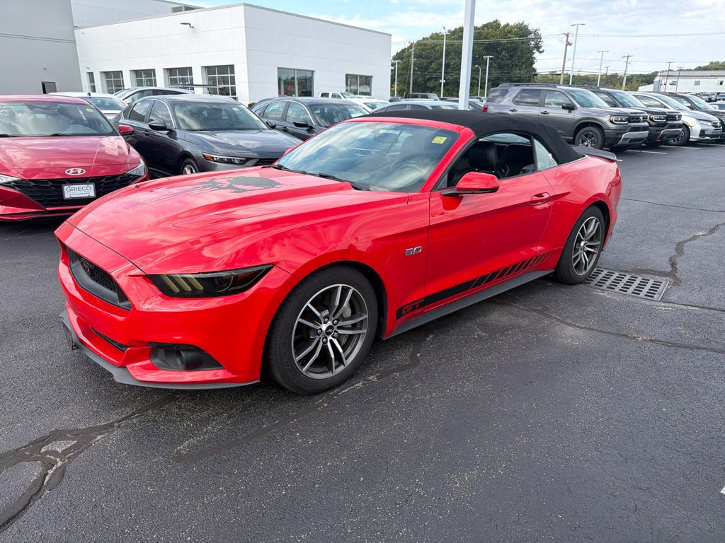 Used 2015 Ford Mustang GT Premium RWD image 2