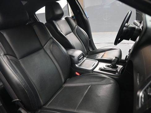 Used 2020 Dodge Charger SXT w/ Plus Group image 19