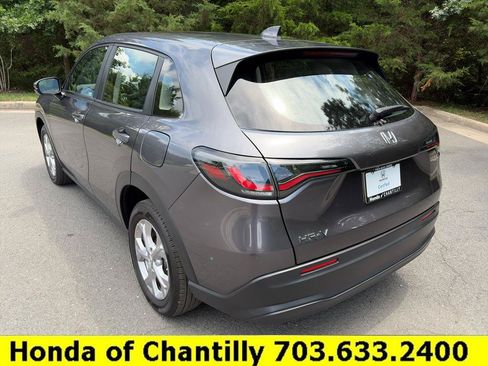 Certified 2024 Honda HR-V LX image 5