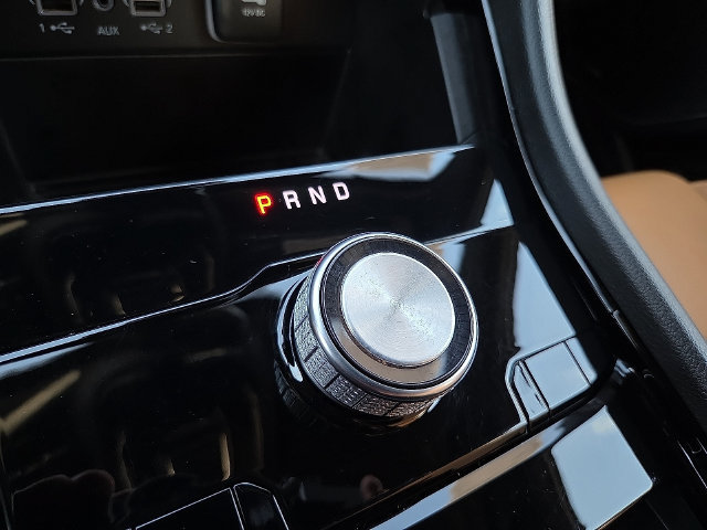 Used 2023 Jeep Grand Cherokee Summit w/ Adv Protech Group IV RWD image 25