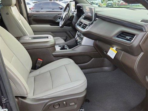 Certified 2022 GMC Yukon SLT image 17