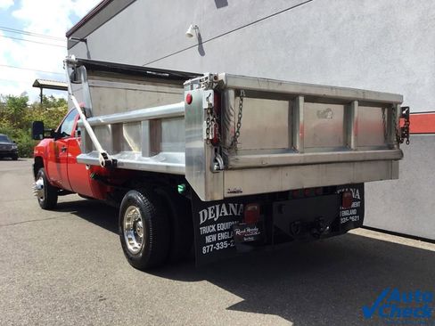 Used 2013 Chevrolet Silverado 3500 W/T w/ Snow Plow Prep Package image 17