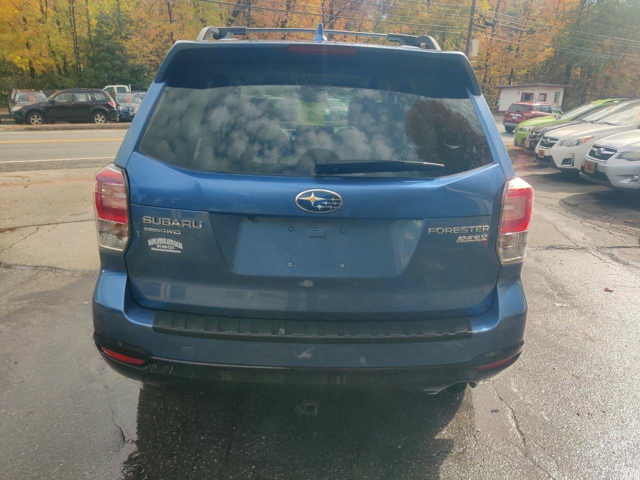 Used 2017 Subaru Forester 2.5i Limited AWD/4WD image 5