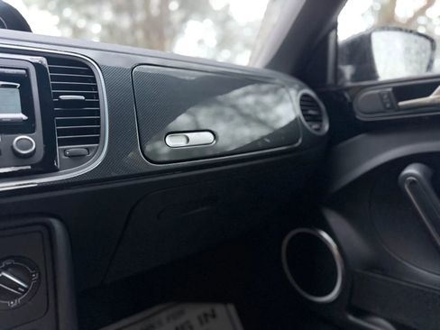 Used 2012 Volkswagen Beetle Turbo image 13