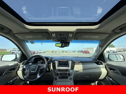 Used 2018 GMC Yukon Denali w/ Denali Ultimate Package AWD/4WD image 25