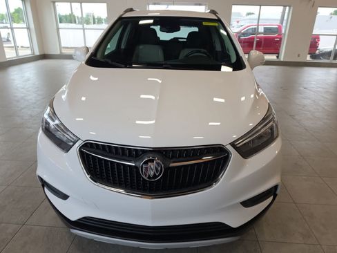 Used 2018 Buick Encore Preferred AWD/4WD image 3