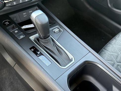 New 2026 Nissan Kicks SV image 14