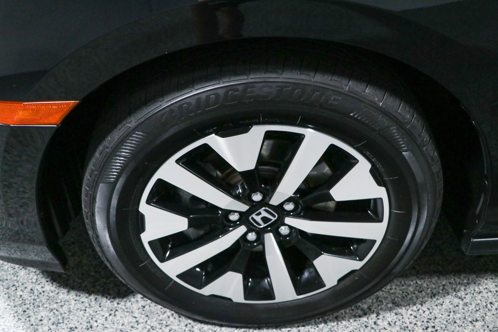 Used 2025 Honda Odyssey EX-L image 11