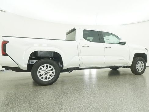 New 2025 Toyota Tacoma SR5 image 59