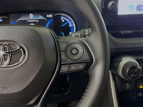 Used 2025 Toyota RAV4 XSE image 20