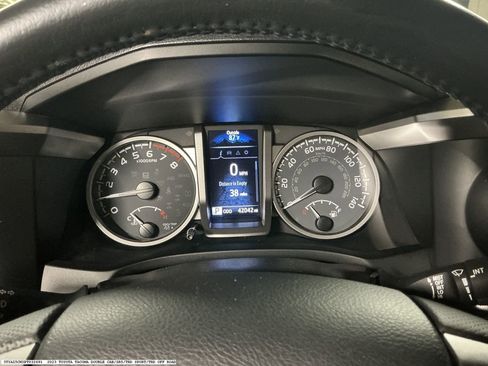 Used 2023 Toyota Tacoma SR5 RWD image 12