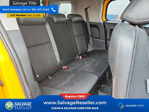 Used 2007 Toyota FJ Cruiser 2WD image 13