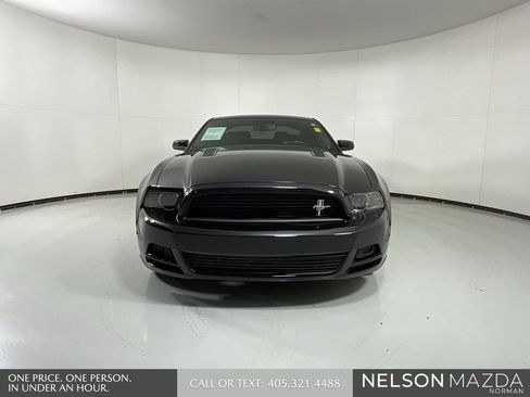 Used 2013 Ford Mustang GT Premium w/ Electronics Pkg image 2