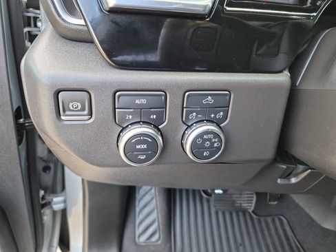 Used 2024 GMC Sierra 1500 Elevation AWD/4WD image 27