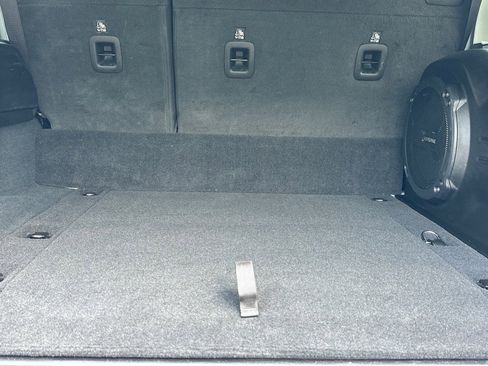 Used 2024 Jeep Wrangler High Altitude image 17