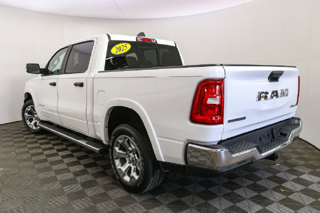Used 2025 RAM 1500 Big Horn AWD/4WD image 8