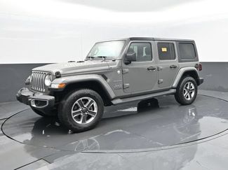Used 2019 Jeep Wrangler Unlimited Sahara w/ Dual Top Group AWD/4WD video 1