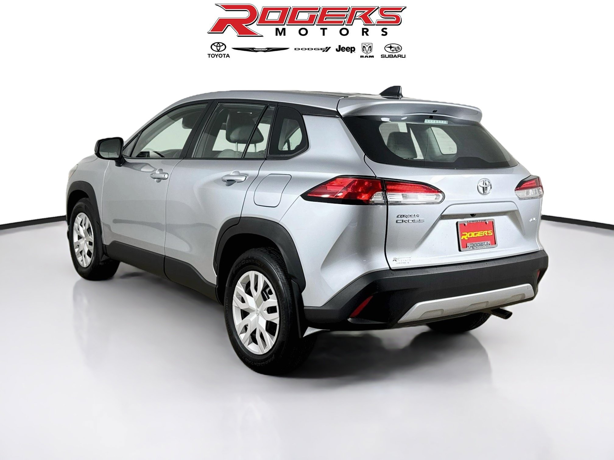 Certified 2024 Toyota Corolla Cross L AWD/4WD image 11