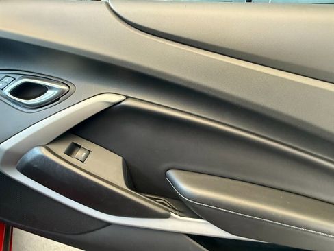 Used 2019 Chevrolet Camaro SS image 26