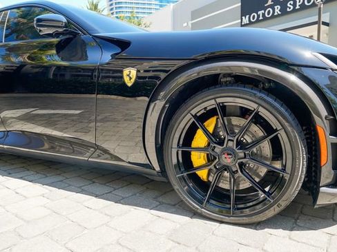 Used 2024 Ferrari Purosangue AWD/4WD image 36