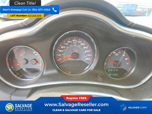 Used 2014 Dodge Avenger SE w/ Rallye Appearance Group FWD image 12