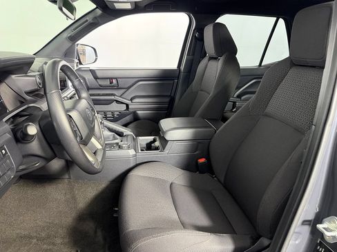 Used 2025 Toyota 4Runner SR5 RWD image 19