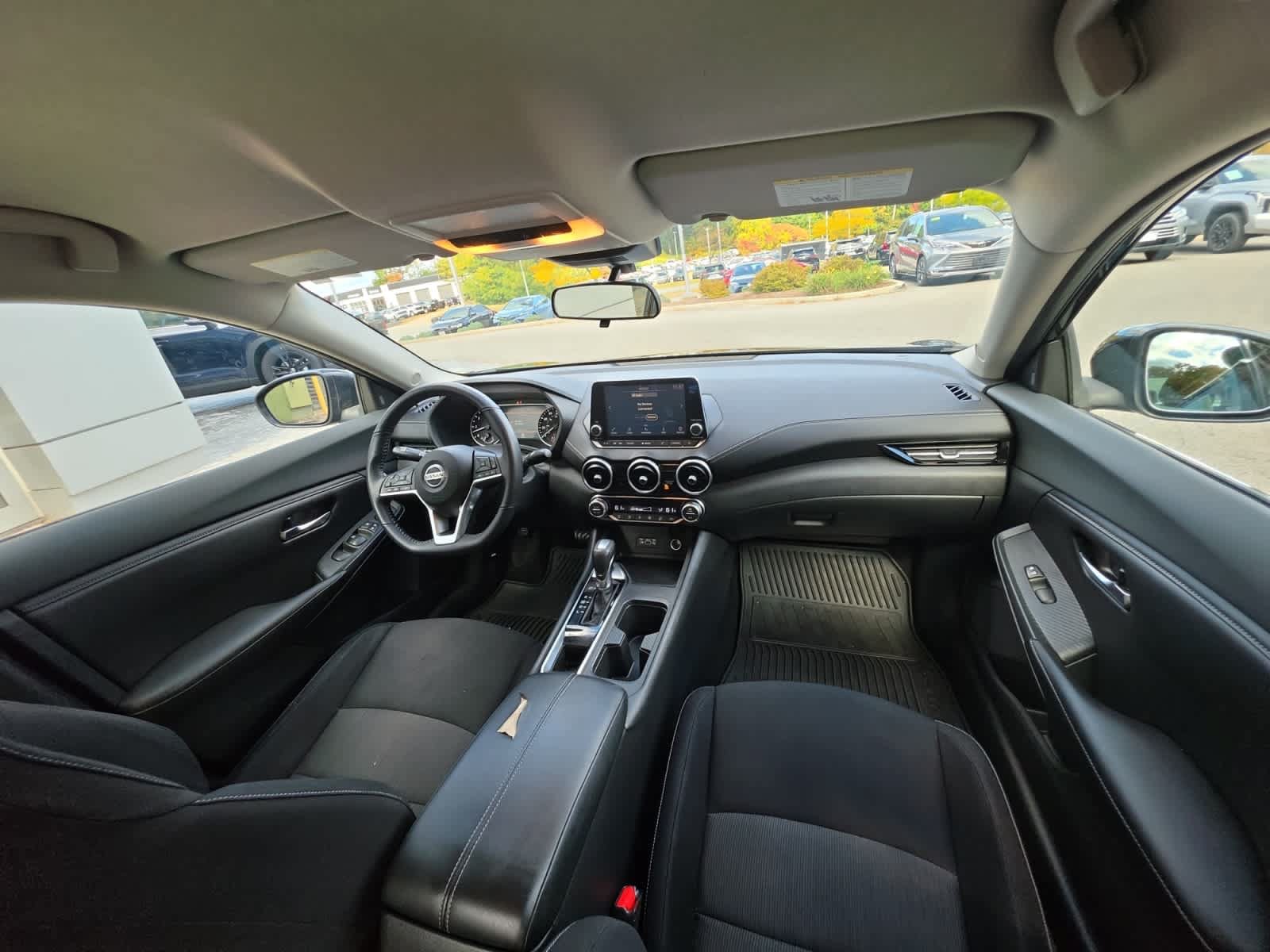 Used 2020 Nissan Sentra SV FWD image 25