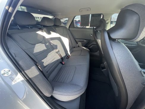 Certified 2025 Kia K4 EX image 27