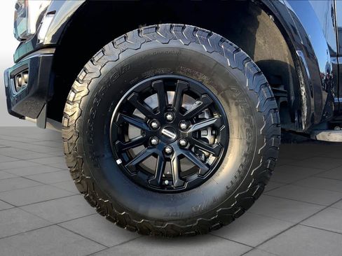 Used 2024 Ford F150 Raptor image 11