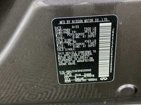 Used 2024 INFINITI QX80 Luxe image 12