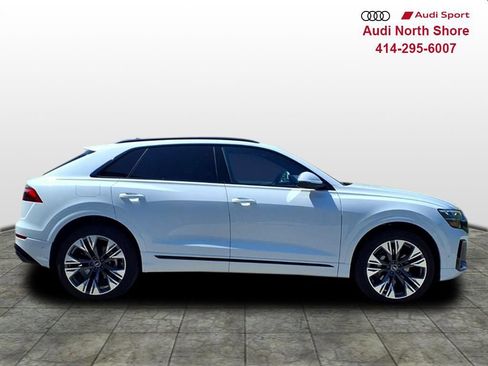 Used 2025 Audi Q8 Premium Plus w/ Premium Plus Package AWD/4WD image 3