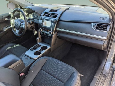 Used 2012 Toyota Camry SE image 20