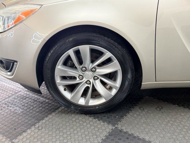 Used 2015 Buick Regal FWD image 16