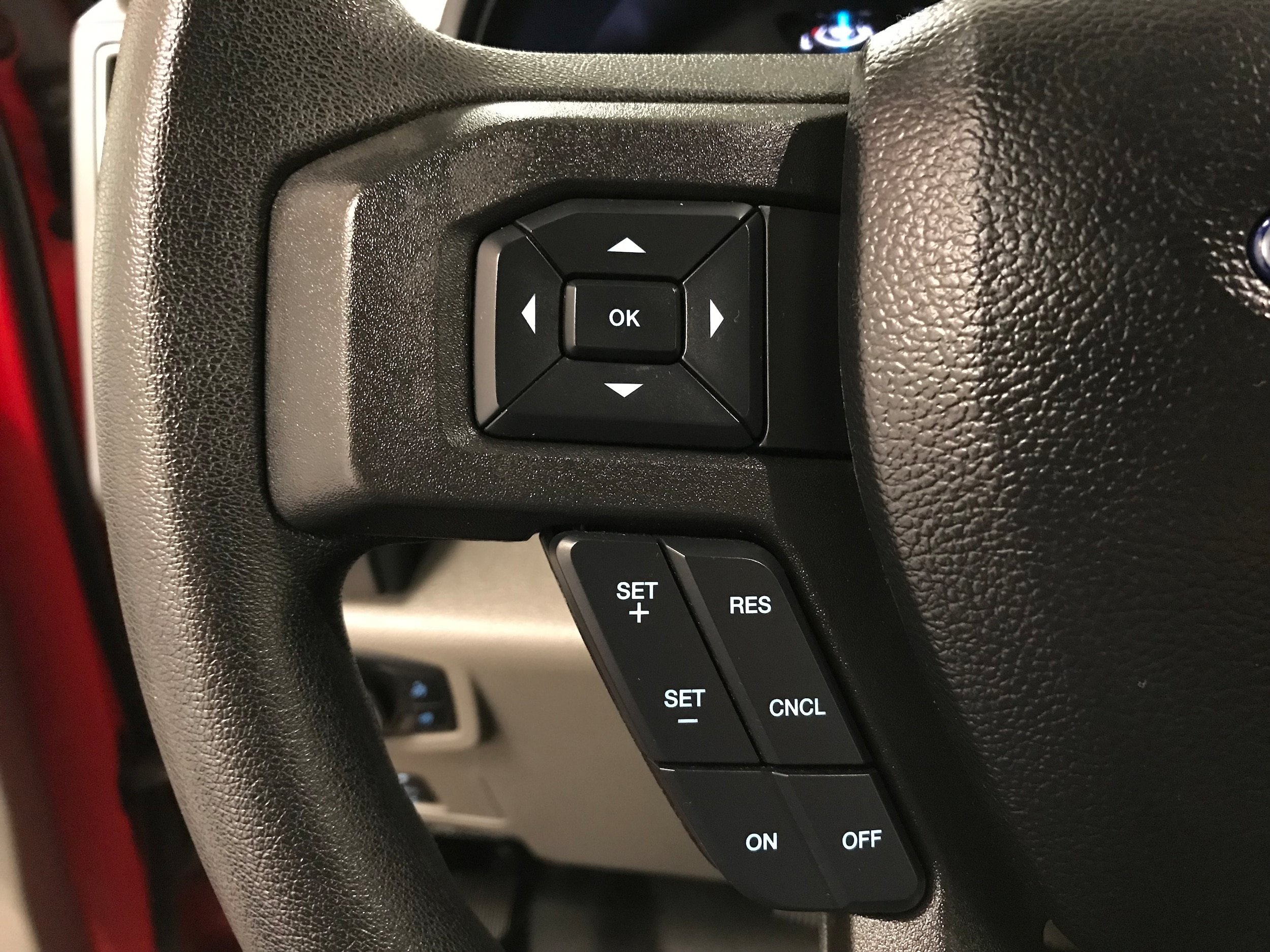 Certified 2020 Ford F350 XLT w/ XLT Premium Package AWD/4WD image 20